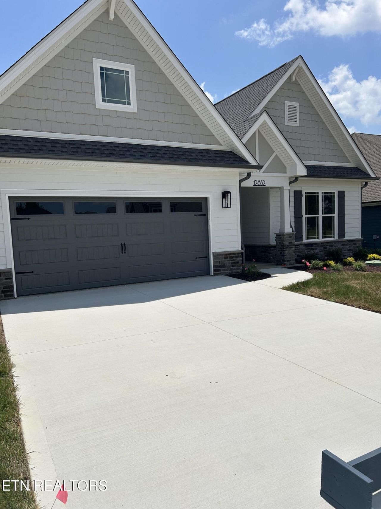12852 Magnolia Crest, Knoxville, TN 37922 Main Photo