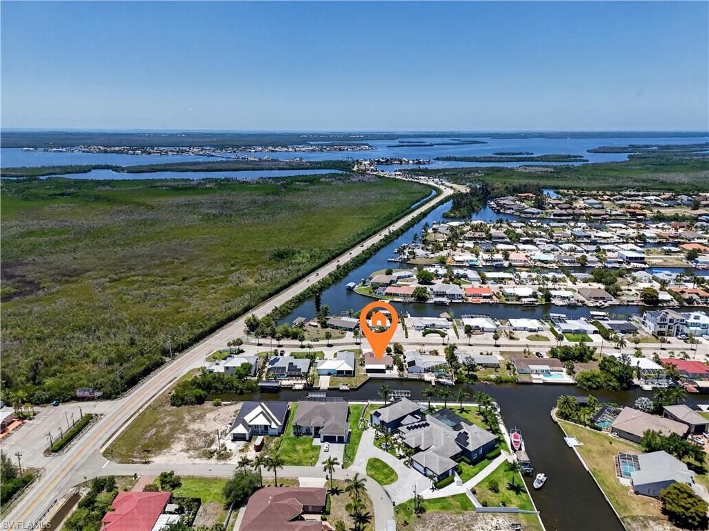 12068 Matlacha Blvd, Matlacha Isles, FL 33991 Photo
