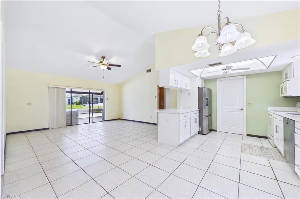 12068 Matlacha Blvd, Matlacha Isles, FL 33991 Photo