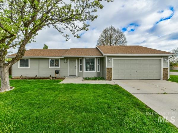 1770 E Oakcrest, Meridian, ID 83642