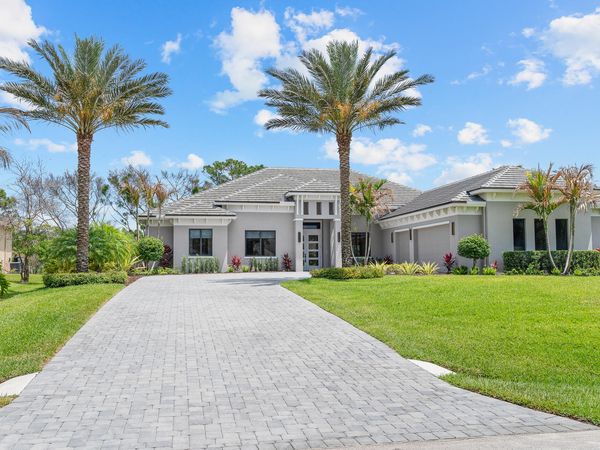 10475 SW Lands End Place, Palm City, FL 34990
