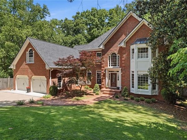 425 Tapestry Trail , Roswell, GA 30076