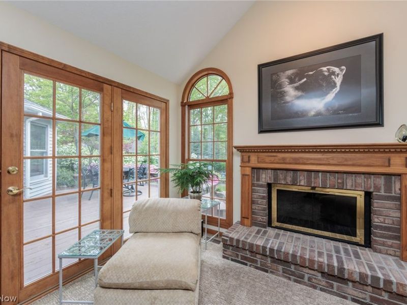 409 Avon Point Avenue , Avon Lake, OH 44012 Photo 11
