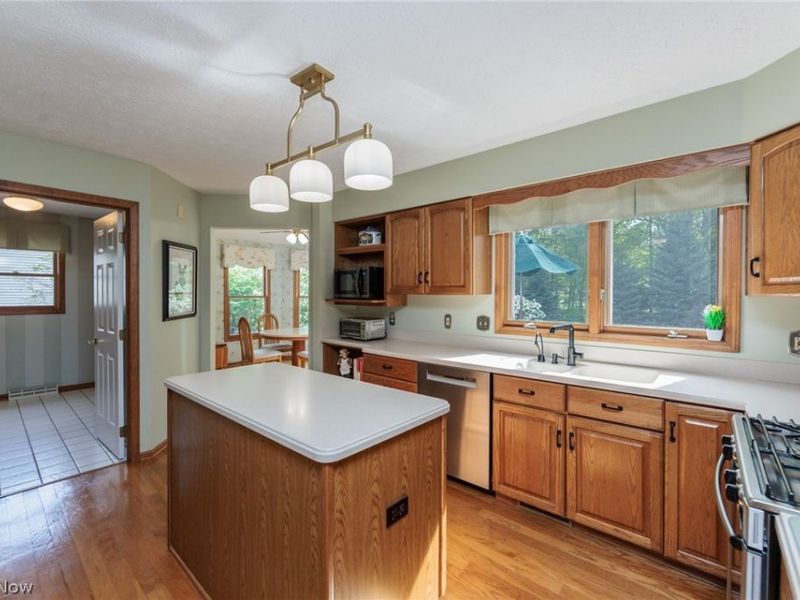 409 Avon Point Avenue , Avon Lake, OH 44012 Photo 15