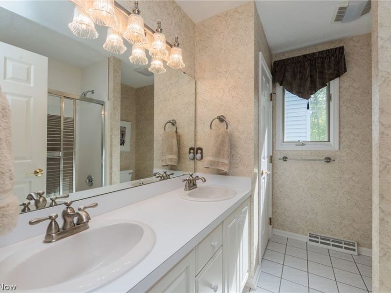 409 Avon Point Avenue , Avon Lake, OH 44012 Photo 33