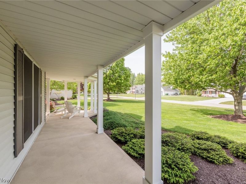 409 Avon Point Avenue , Avon Lake, OH 44012 Photo 6
