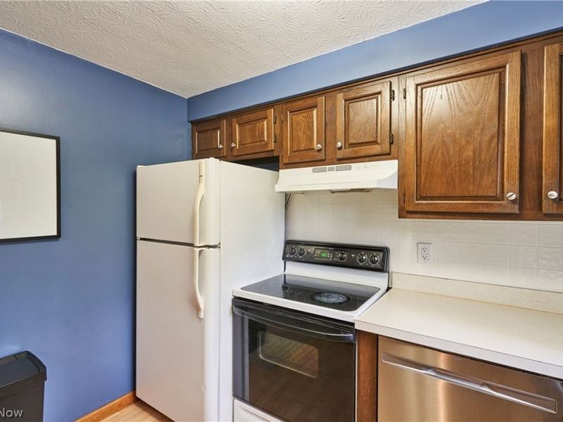 5165 Fawn Drive, New Franklin, OH 44319 Photo 6