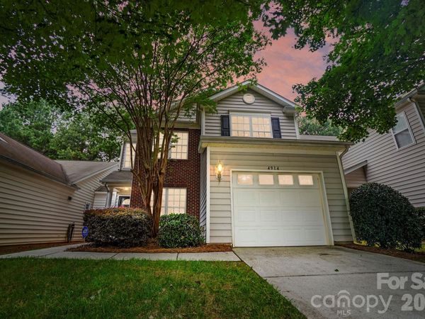 4914 Sunset Ridge Court , Charlotte, NC 28269