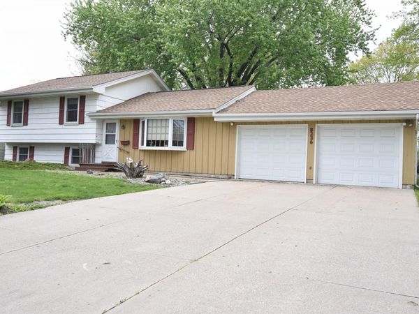 8236 Quinn Road, Bloomington, MN 55437
