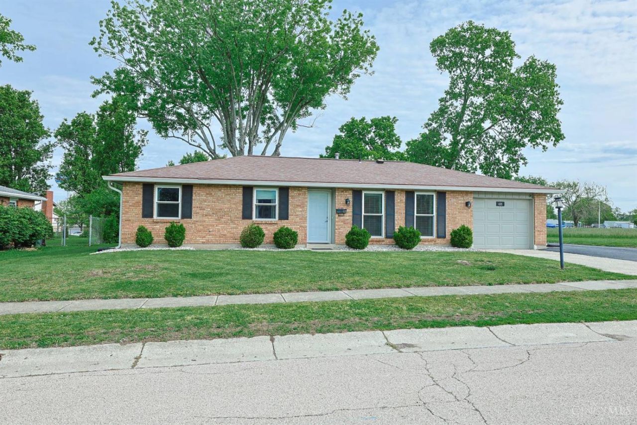 635 Nogales Trail, Miamisburg, OH 45342 Main Photo