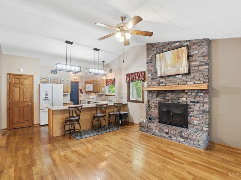 7454 Cinnamon Woods Drive, West Chester, OH 45069 Photo 14