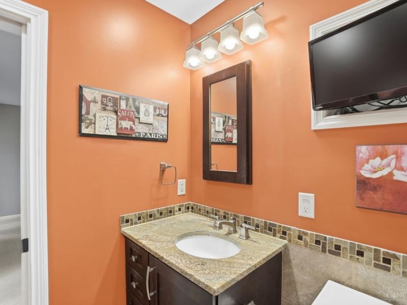 7454 Cinnamon Woods Drive, West Chester, OH 45069 Photo 29