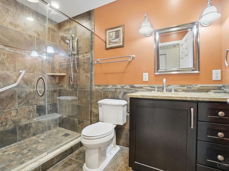 7454 Cinnamon Woods Drive, West Chester, OH 45069 Photo 33