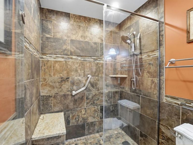 7454 Cinnamon Woods Drive, West Chester, OH 45069 Photo 34