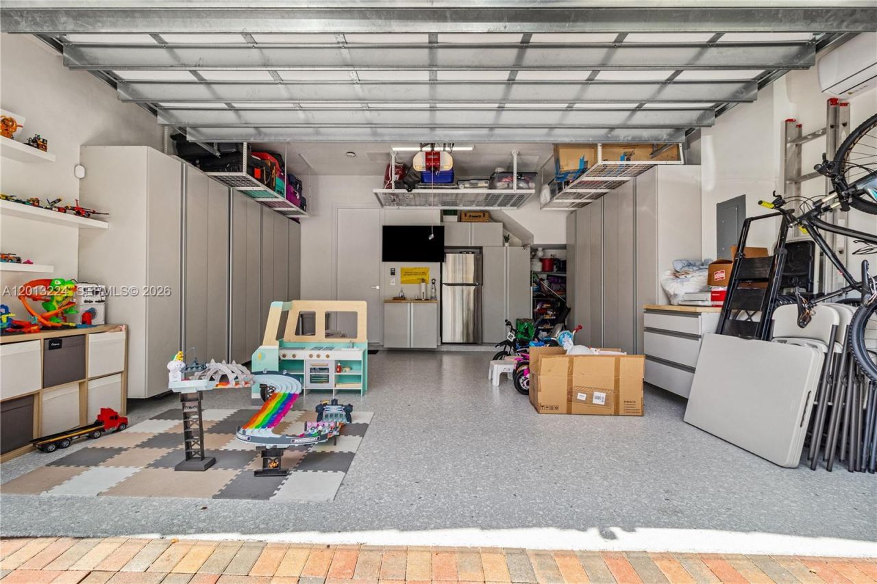 Please Call For Address, Hialeah, FL 33018 Photo