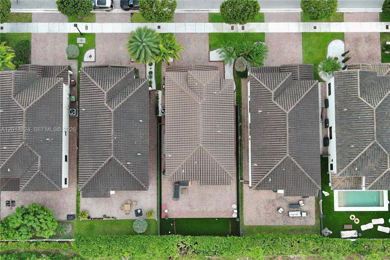 Please Call For Address, Hialeah, FL 33018 Photo