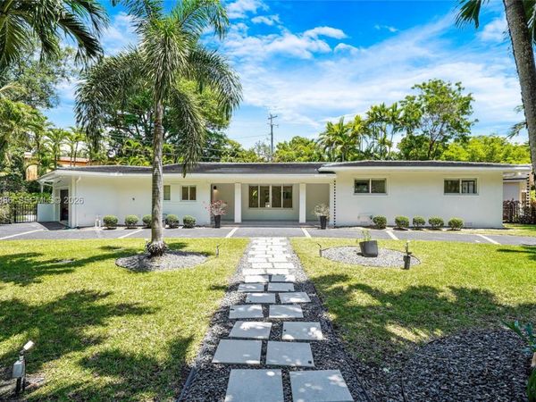 711 Sunset Dr , Coral Gables, FL 33143