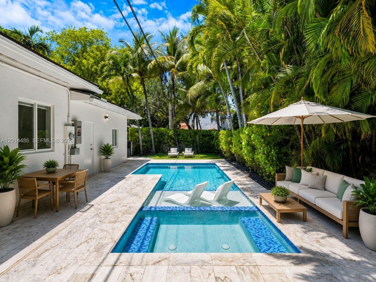 711 Sunset Dr, Coral Gables, FL 33143 Photo