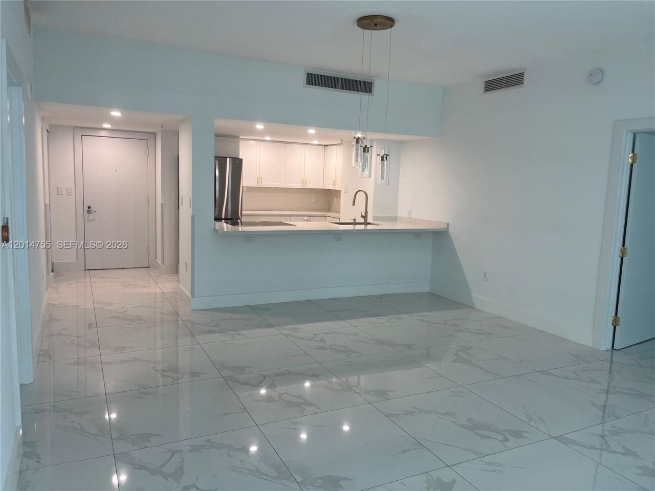 1800 N Bayshore Dr , Unit 614, Miami, FL 33132 Photo
