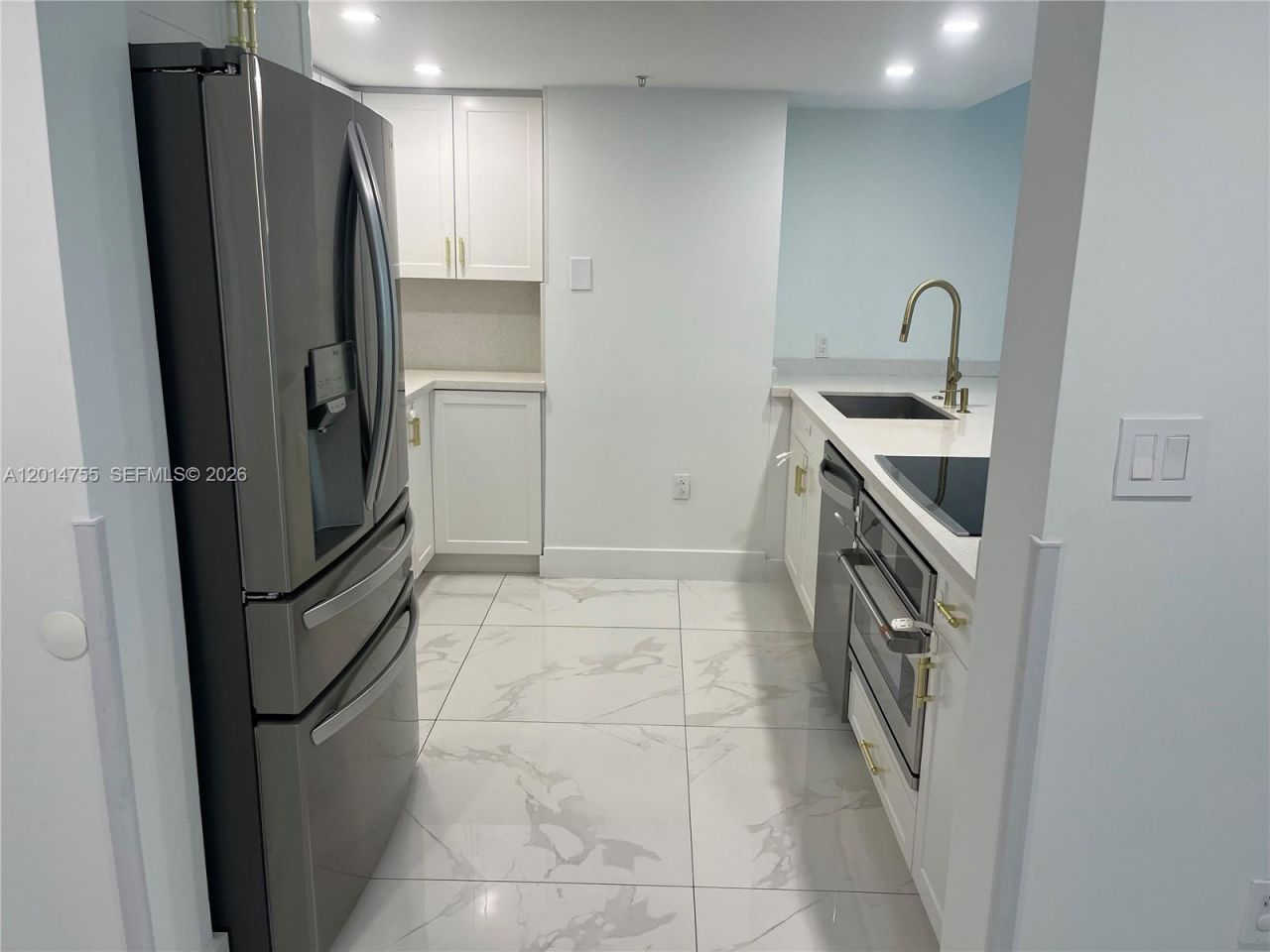 1800 N Bayshore Dr , Unit 614, Miami, FL 33132 Photo