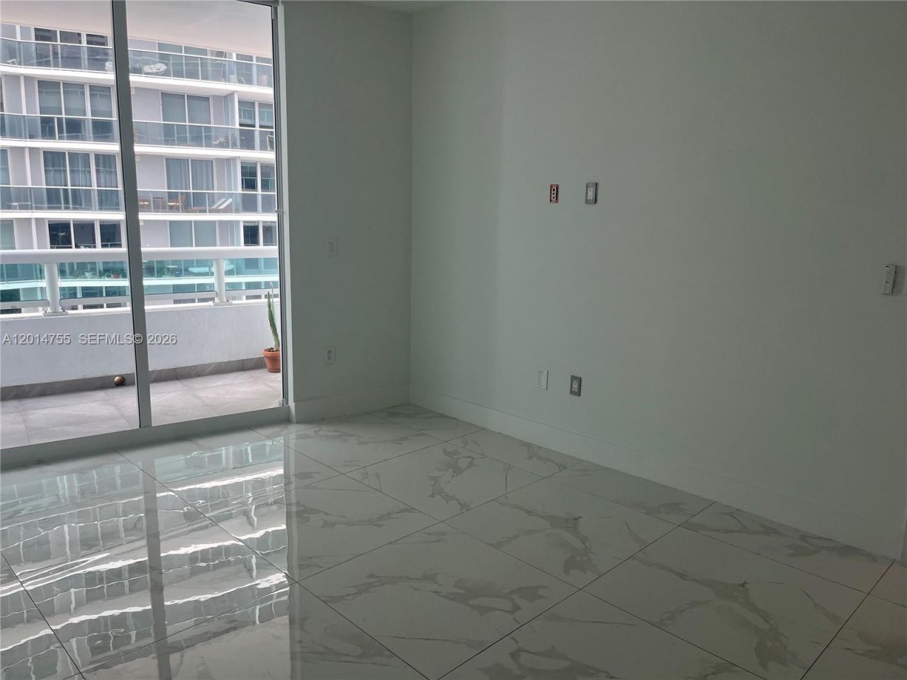 1800 N Bayshore Dr , Unit 614, Miami, FL 33132 Photo