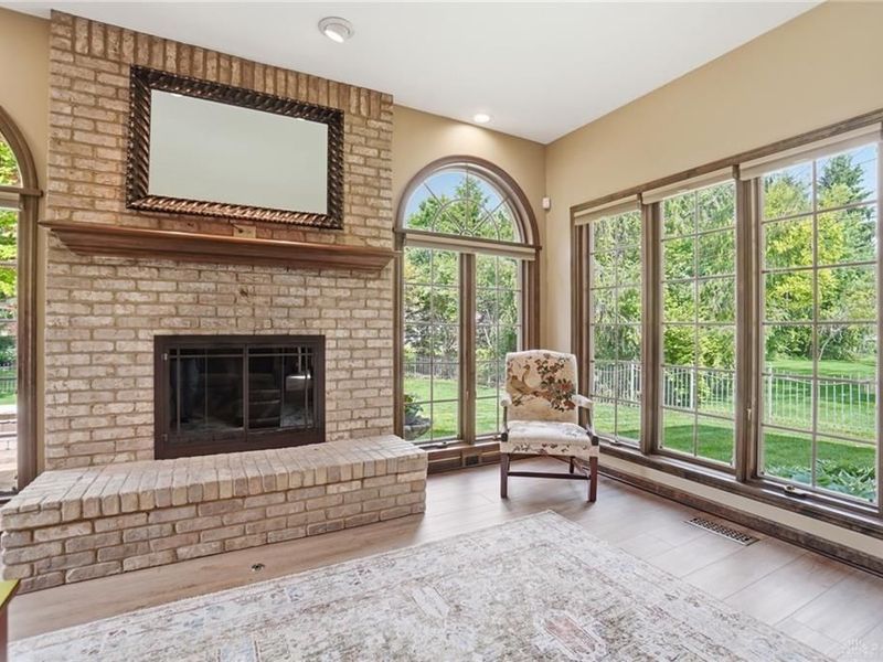10161 Apple Springs Drive, Washington Township, OH 45458 Photo 12