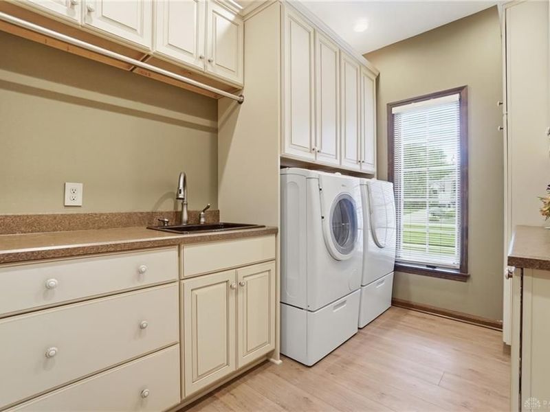 10161 Apple Springs Drive, Washington Township, OH 45458 Photo 43