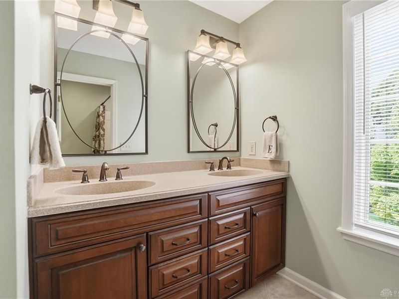 10161 Apple Springs Drive, Washington Township, OH 45458 Photo 57