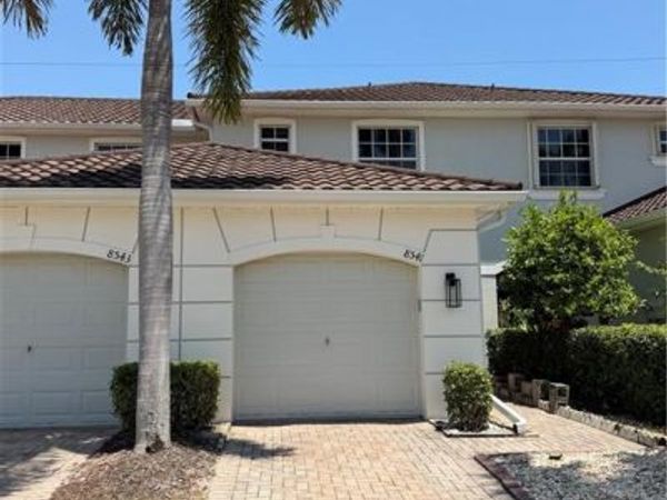 8541 Athena CT , LEHIGH ACRES, FL 33971
