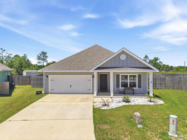 5797 Conley Ct, Pace, FL 32571