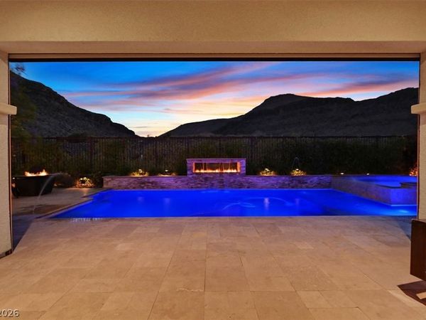 5881 Heaven View Drive, Las Vegas, NV 89135