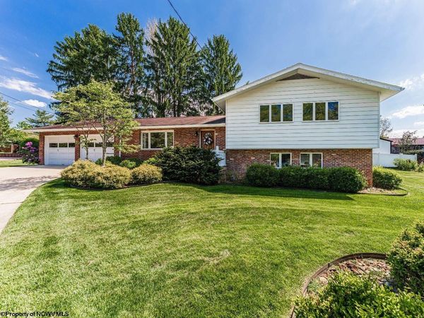 674 Manor Place, Morgantown, WV 26505