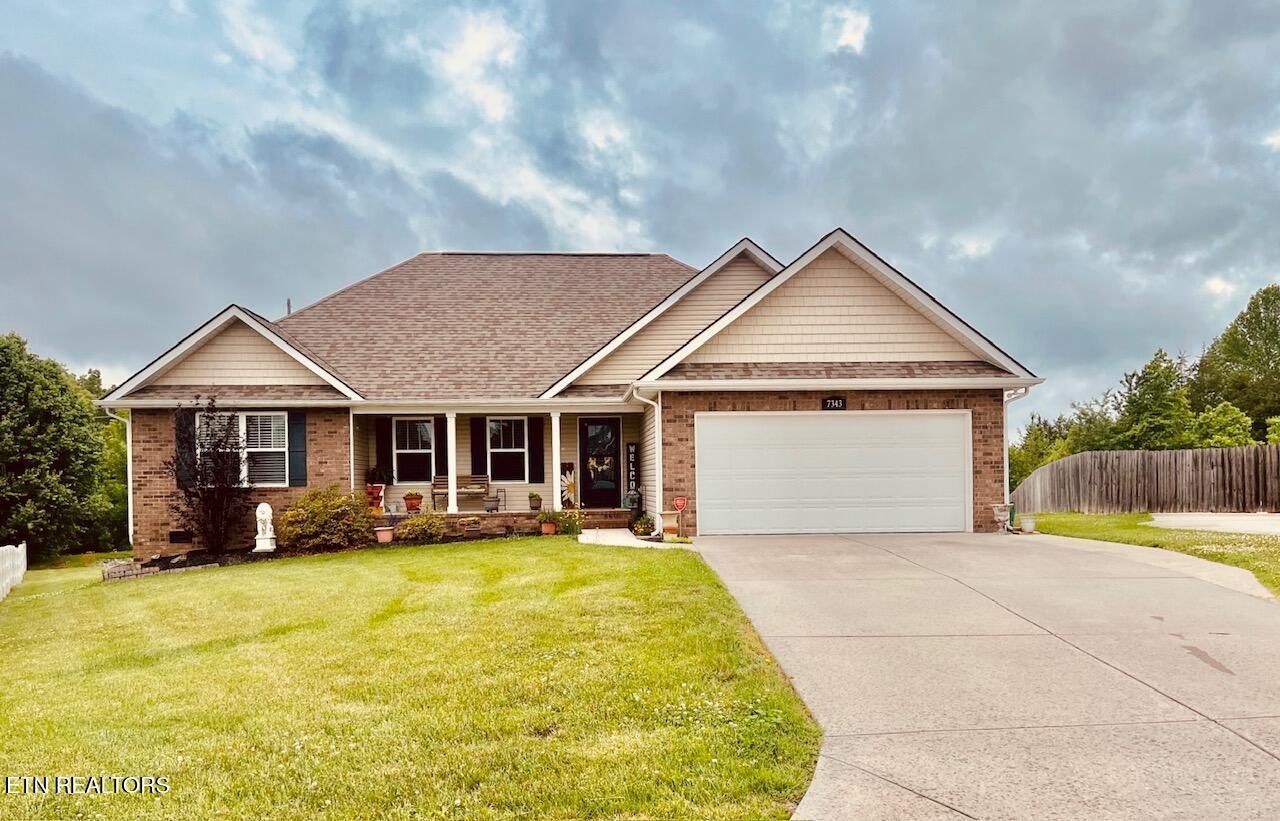 7343 Crippen Corner Lane, Knoxville, TN 37918 Main Photo