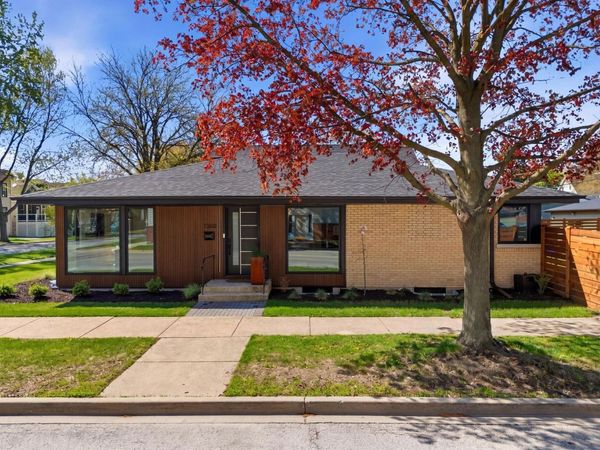 7300 Harvard Street , Forest Park, IL 60130