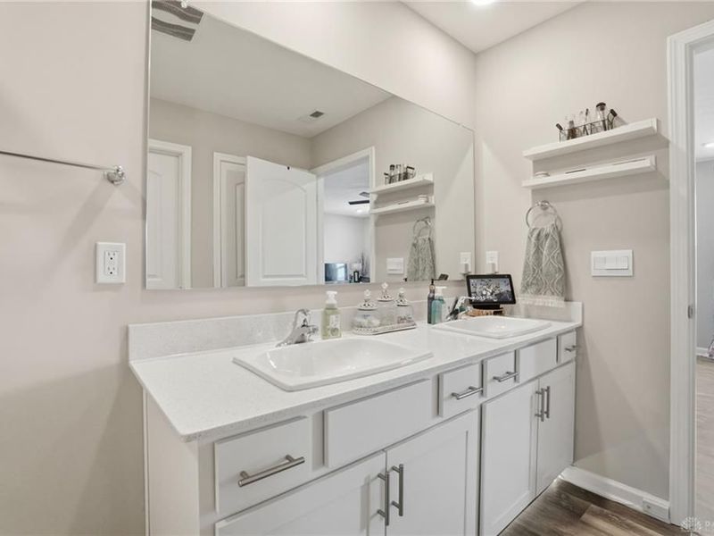 5355 Windbrooke Drive, Tipp City, OH 45371 Photo 32