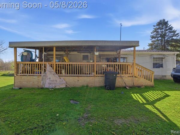 2905 S Plain Road, Wells Twp, MI 48723