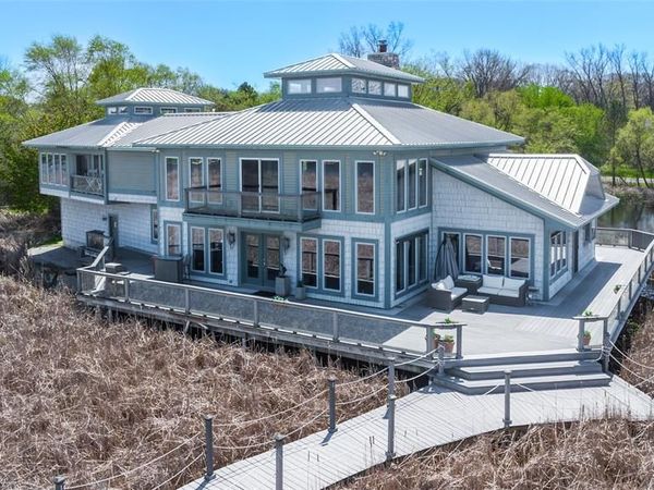 2350 Crane Road, Fenton Twp, MI 48430