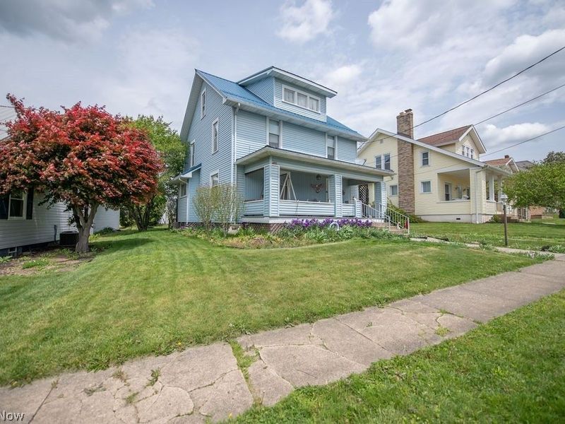 77 4th Street NE, Carrollton, OH 44615 Photo 3