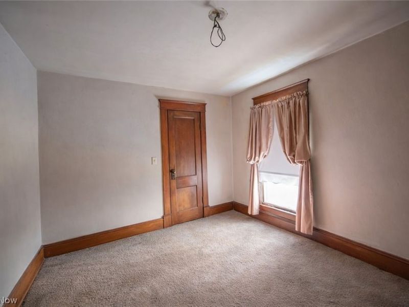 77 4th Street NE, Carrollton, OH 44615 Photo 6