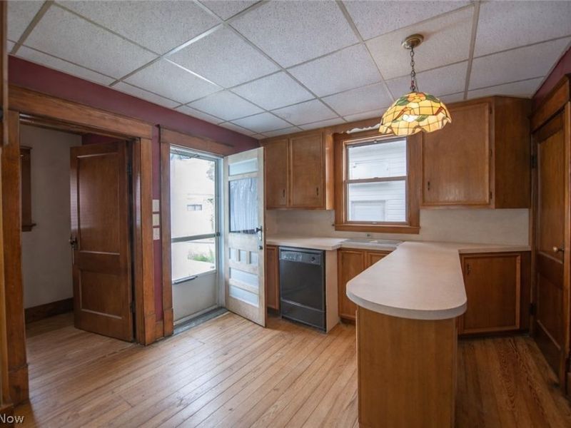 77 4th Street NE, Carrollton, OH 44615 Photo 9