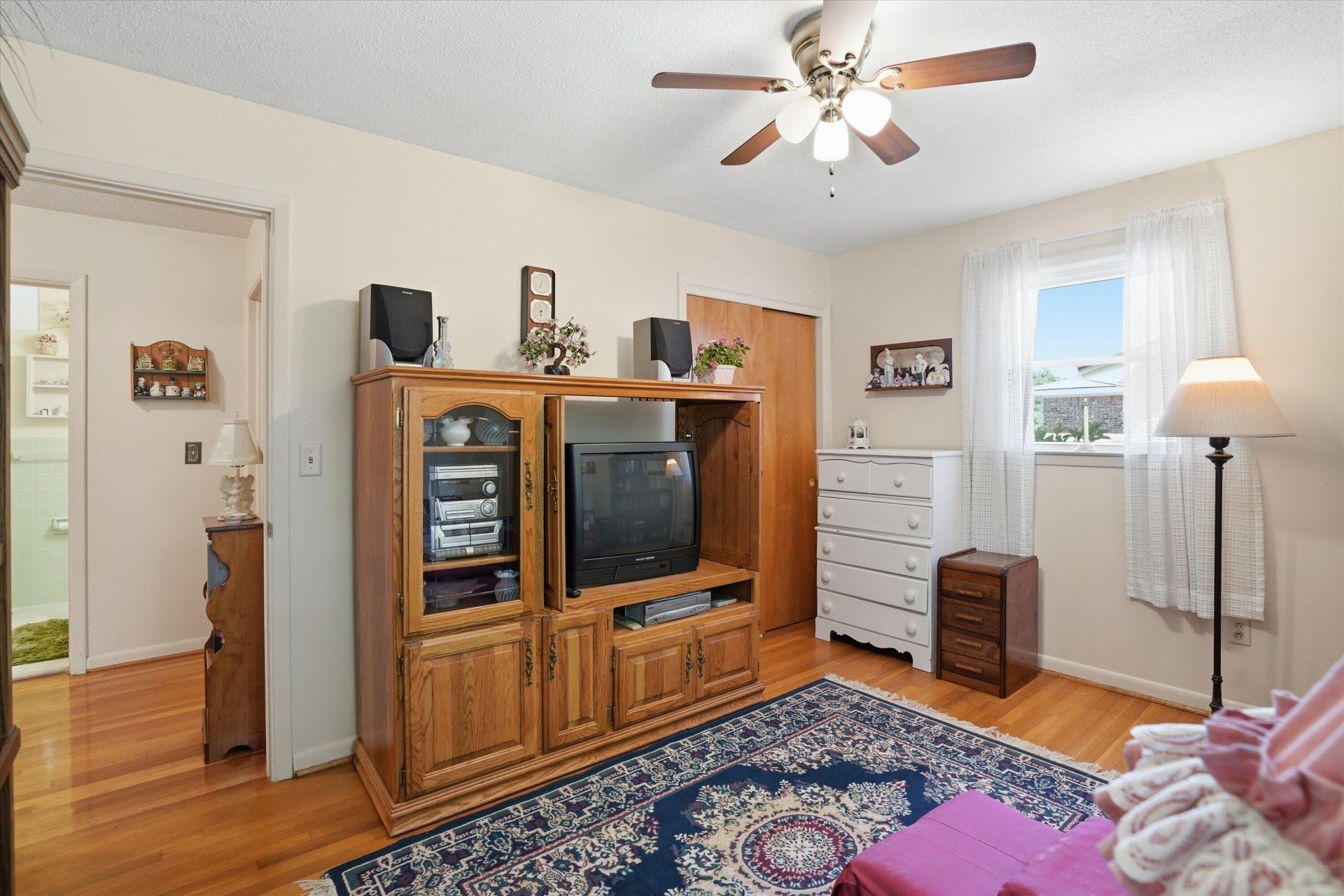 5312 Chantilly Lane Photo 26