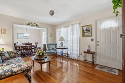 5312 Chantilly Lane photo 4