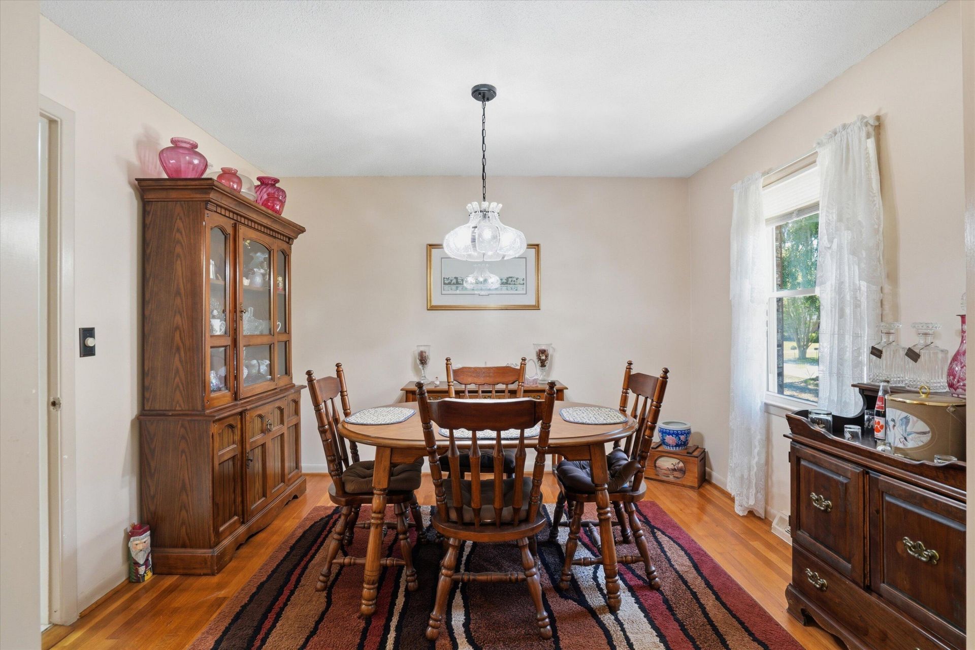 5312 Chantilly Lane Photo 9