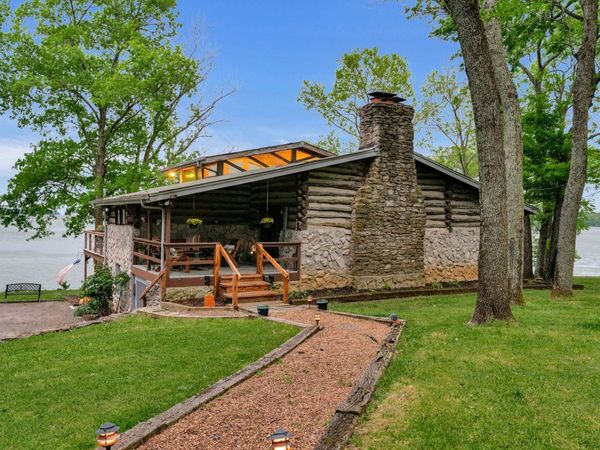 159 Sunset Dr, Hendersonville, TN 37075
