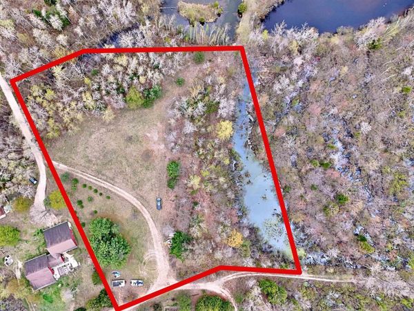 Timberlane Drive, Evart, MI 49631