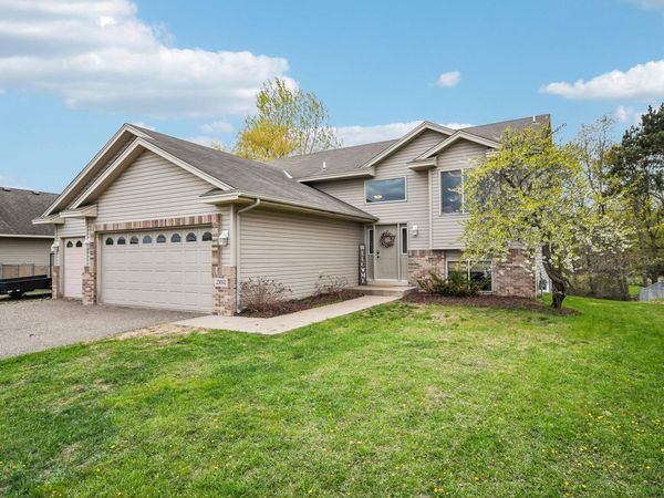 23092 Navajo Street NW, Saint Francis, MN 55070