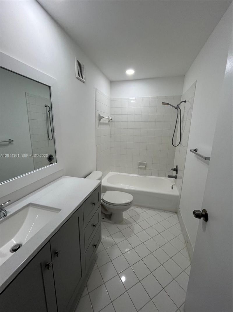 2216 Ensenada Ter, Weston, FL 33327 Photo