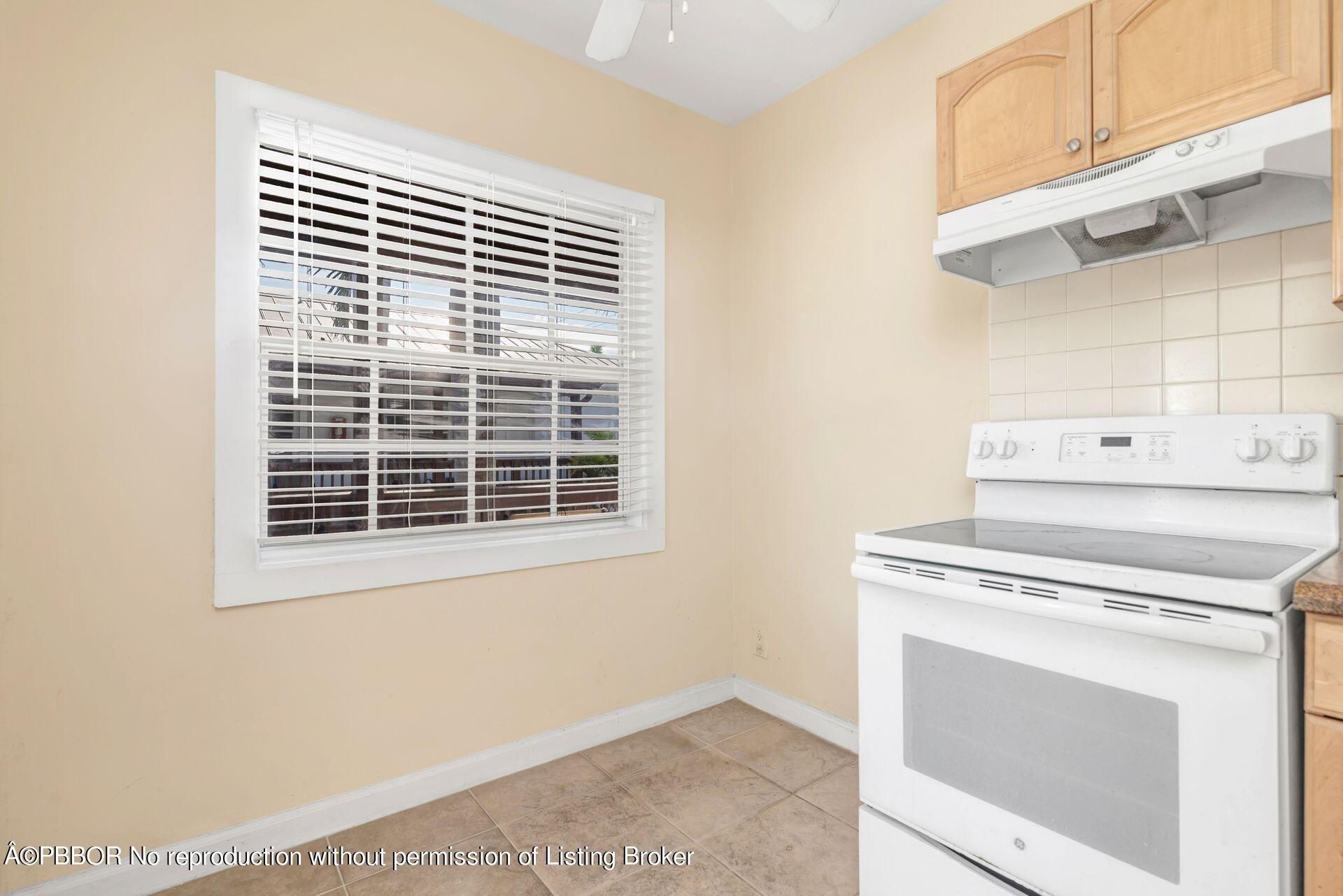 230 Conniston Road, West Palm Beach, FL 33405 Photo