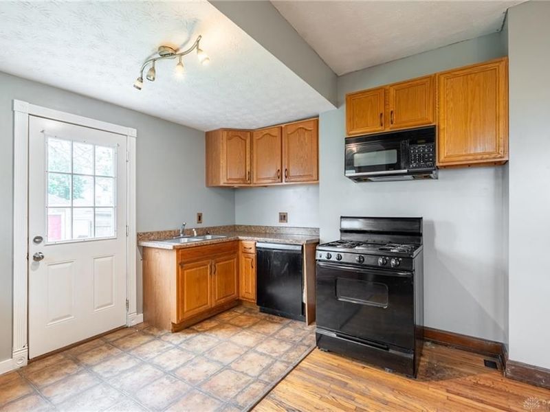 1031 Highland Avenue, Dayton, OH 45410 Photo 12