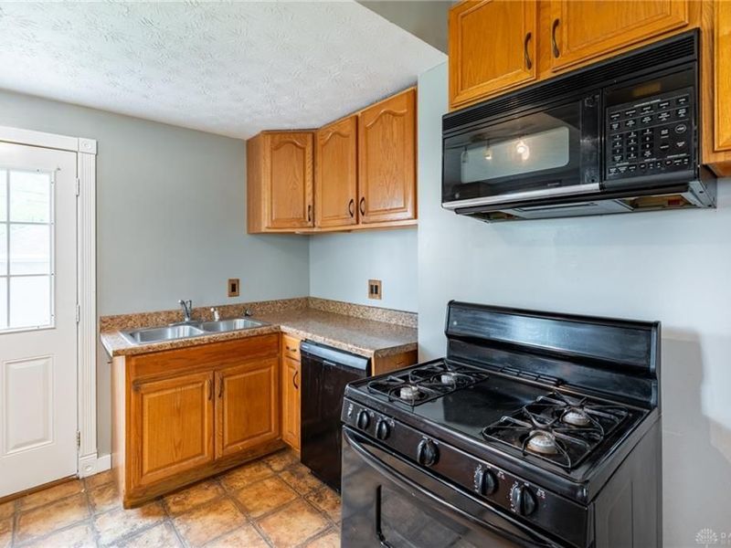 1031 Highland Avenue, Dayton, OH 45410 Photo 13